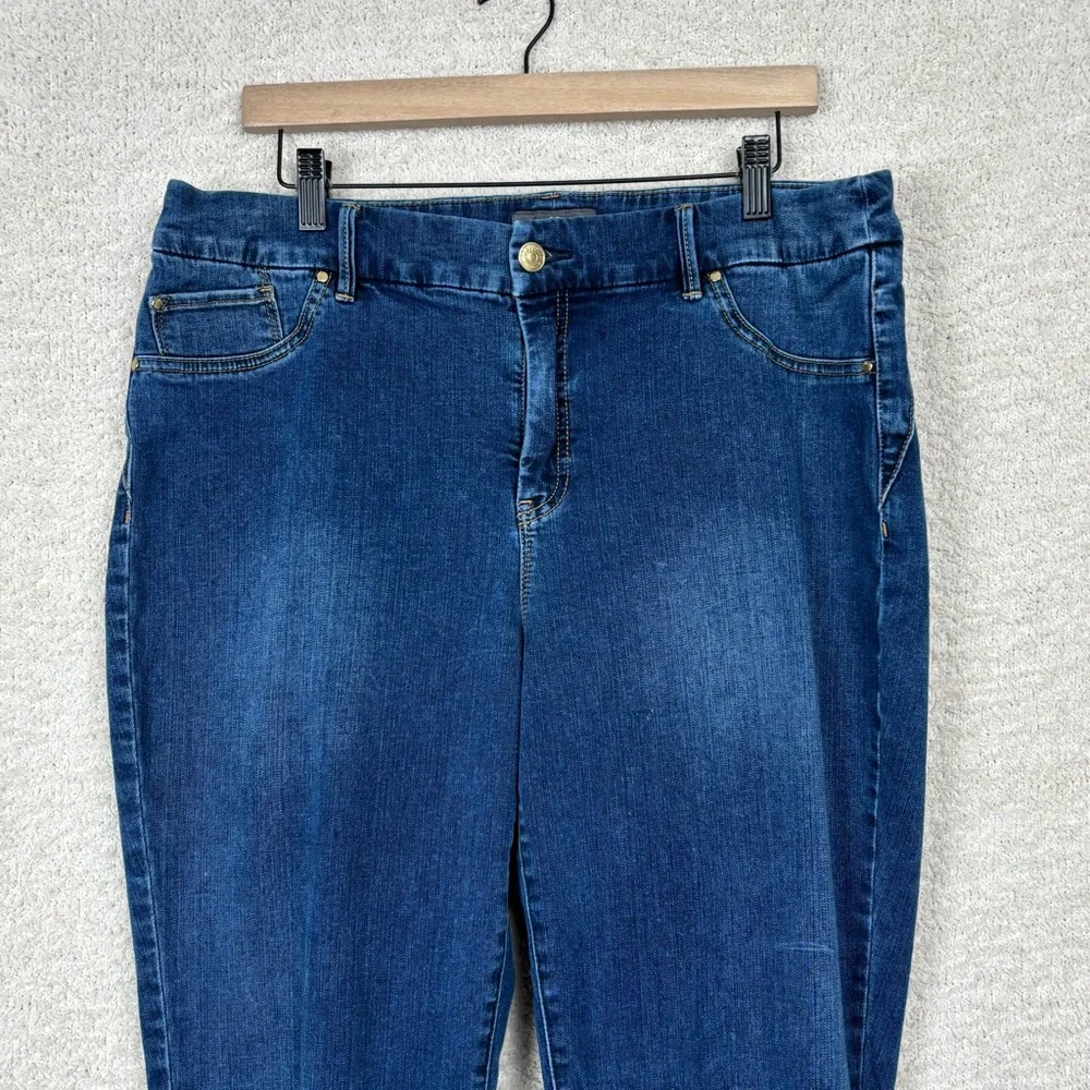 Chico's Jeans Womens 2.5 (14) Blue So Slimming Girlfriend Raw Hem Slim‎ Straight